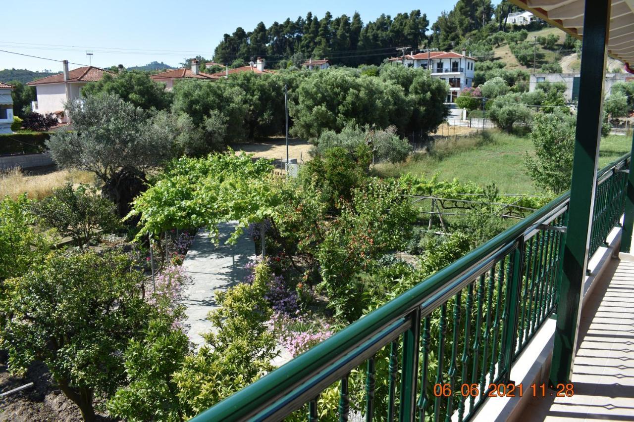 Orange Tree Garden Daire Pefkochori Dış mekan fotoğraf